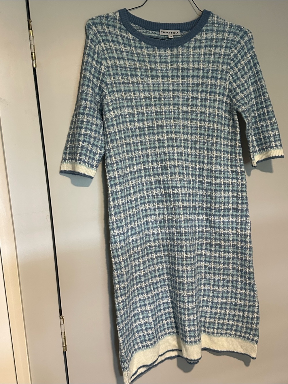 Brand new Yakira Bella Blue & White Knit knee length Dress